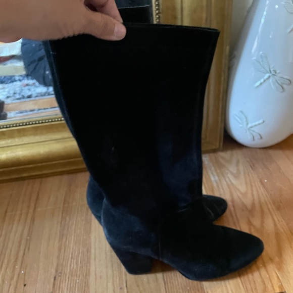 Suede slouch heeled boots - Picture 2 of 4